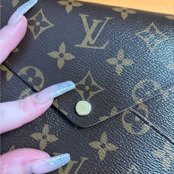 SOLD—ouis Vuitton Kirigami rfid & vintage wallet bundle🖤🖤 - Picture 7 of 14